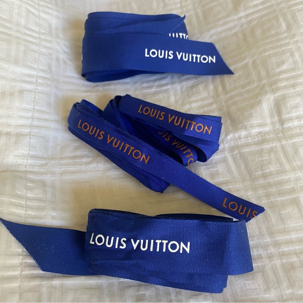 Louis Vuitton Royal Blue Authentic Gift Wrap Ribbon 3… Gem